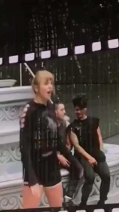 Sexy at REP tour rehearsals 🔥🤤