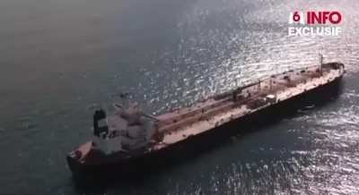 French Special Forces boarding & seizing a Russian oil tanker off the coast of France.