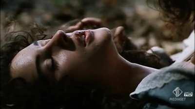 Monica Bellucii wet in car 😍 groped