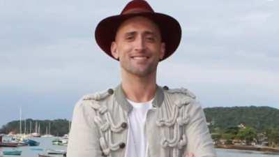 Paulo Gustavo morreu por complicações do corona vírus....F