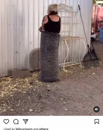 Omg I seriously at first glimpse thought this was Angela 😂 tryin’ to hide because “the cops are coming”