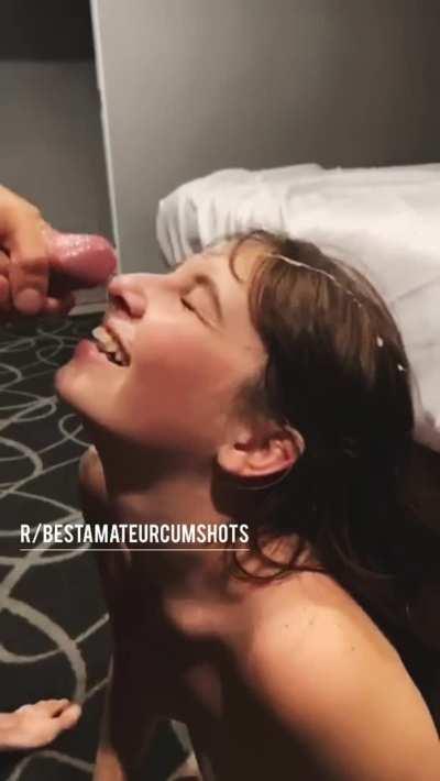 Cute Young Chick gets a Happy Facial!