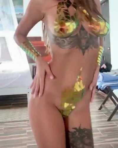 Do you like my BODYARTl ?❤️‍🔥🔞