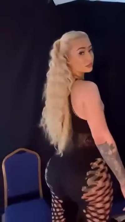 Iggy azalea Q.O.S♠️