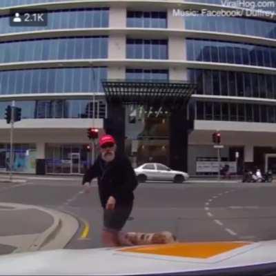 Eyes on the road you 2 !!!