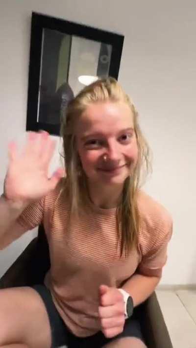 noruego descubriendo placeres clásicos locales..