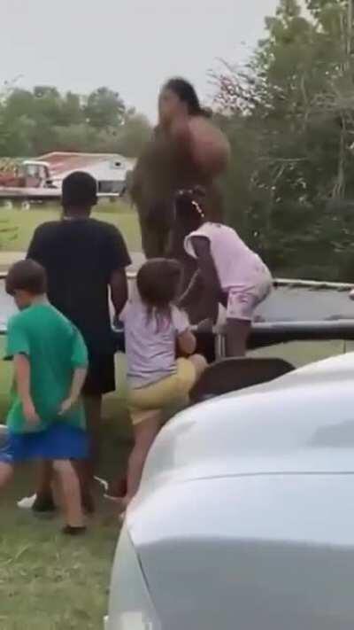 HMF while Aunty Shanice shows you how it's done