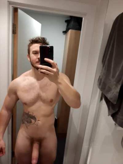 New camera, new flat, same cock