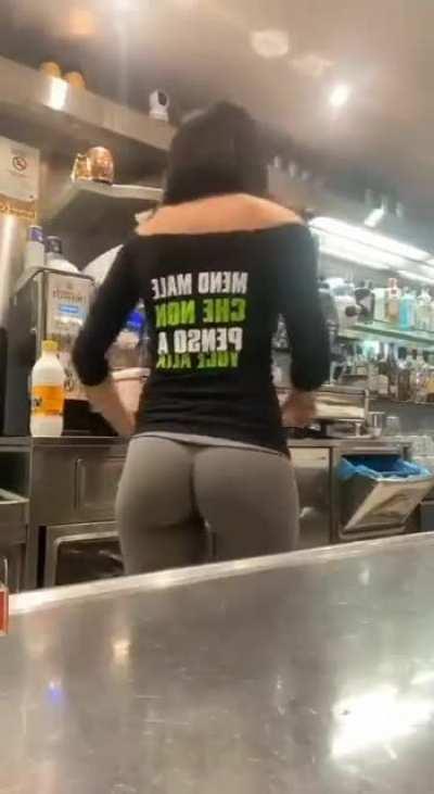 Me da un cafecito para llevar de favor 👉🏽👈🏽