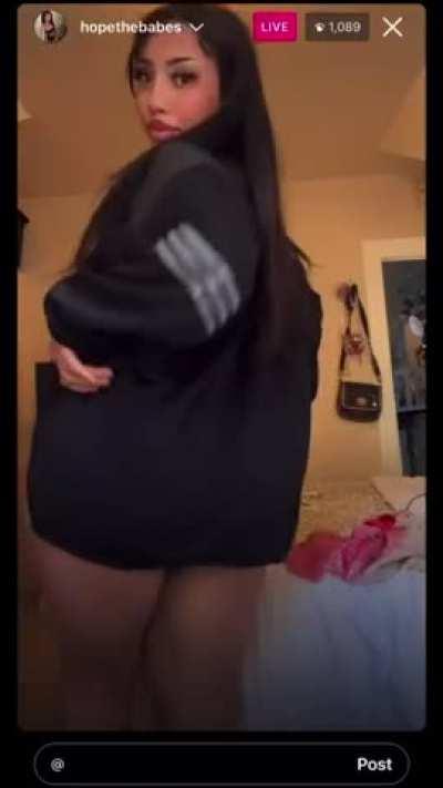 @hopethebabes IG Live Clip (2)