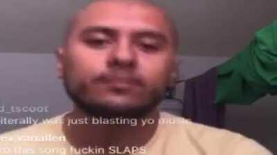 He's just spittin straight faxx doe 😳