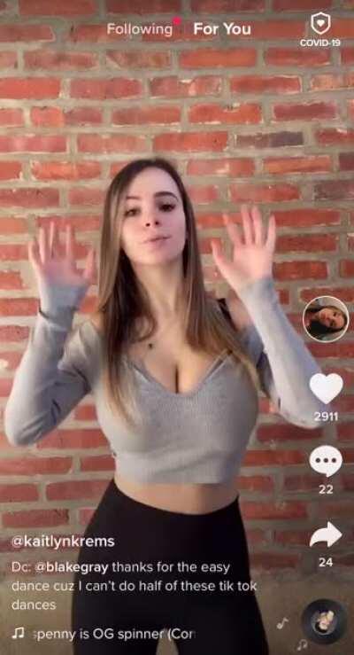 If she's dancing I'm watching @kaitlynkrems