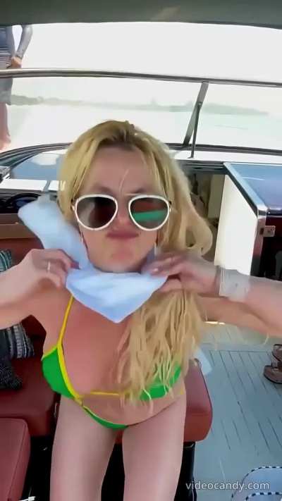 Britney most adorable woman on 🌎😍
