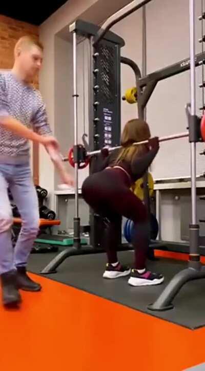 Virtually ripping your pants at gym