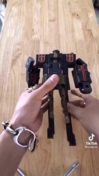 Can anyone identify this Jesus transformer?