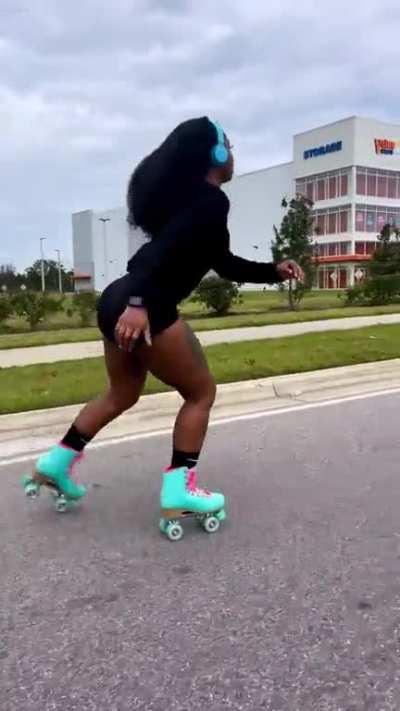 GeeGee (@geegee_flawless)