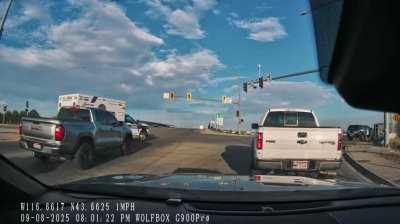 [USA] Semi Truck tips over in front of me, convenient ambulance spawned to help them out