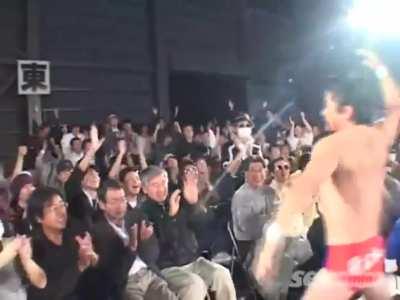 And they say wresting is fake!