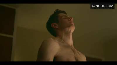 Aimee Lou Wood nude scene from Sex Education 