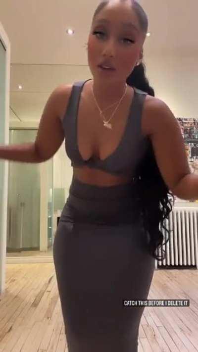 Told y’all she be on this bih talkin about “your welcome” “catch before I delete it” like jawn just start the OF already 😏 and get them 99 cent subs poppin… mfs won’t miss 99 cent 😂🤌