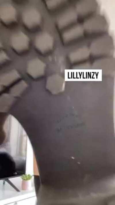 Have a closer look 😉 [GIF]