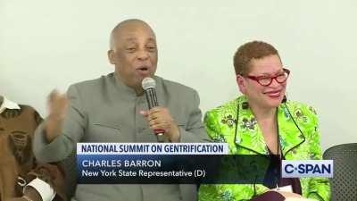 Just another unfounded, wacky conspiracy theory. Keeps scrolling...