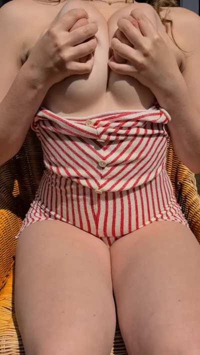 Morning Reveal 👅💦 