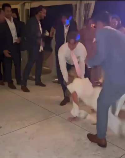 The comeback of the bride.