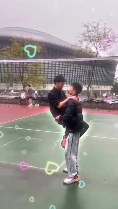 Love at first toss ♥️