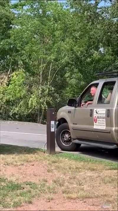 Kevin threatens Dunkin Donuts workers then has the audacity to order.