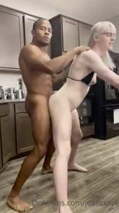 Lianna Lawson pounded during orgy pt.1