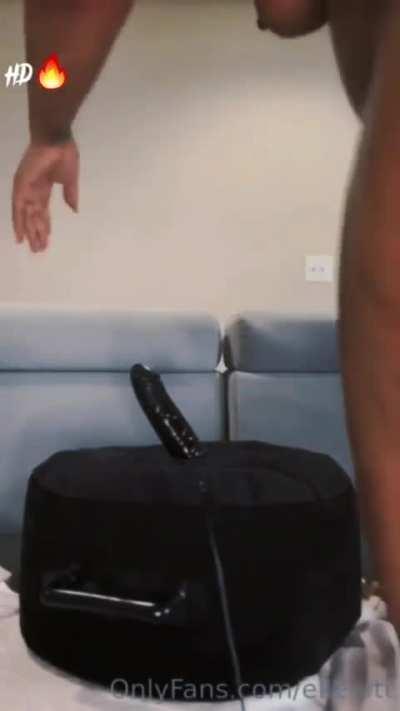 Mizz twerksum lady luscious 