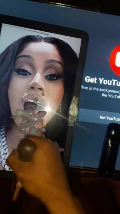 Cardi 🅱️ cum trib