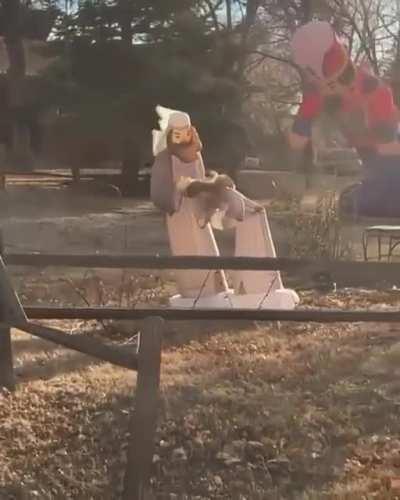 ..to display Christmas decoration