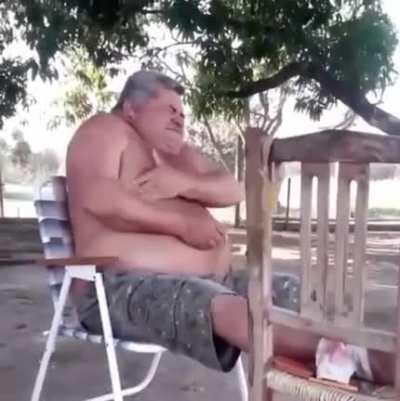 WCGW trying to use a slingshot