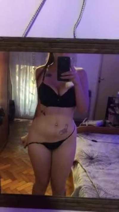 30%OFF VIDEO CALLS & SEXTING 😏🔥FREE PAGE. Link in comments