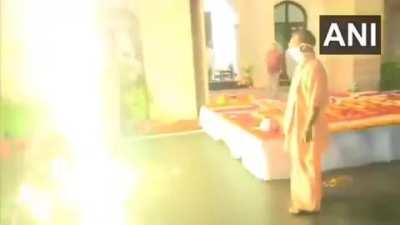 😹😹😹😹😹😹😹