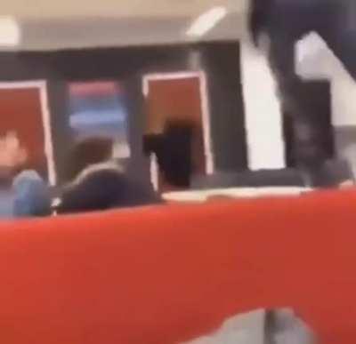 Когда ты просто родился корейцем, хочешь жрать, но тупые белые фанатки BTS не дают тебе прохода из-за конвульсий свого заднего прохода.