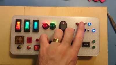 Portable busy board for a toddler