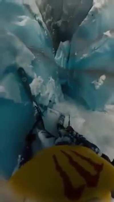 Skier fell into a crevasse