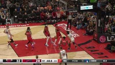 [Highlight] Jaquez gets a step on Scottie Barnes and throws down the one handed slam.