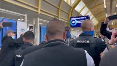 Lindsey Graham accosted by rabid MAGA leaving an airport today