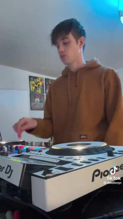 mr morale x radiohead, didnt know it would go this hard🔥