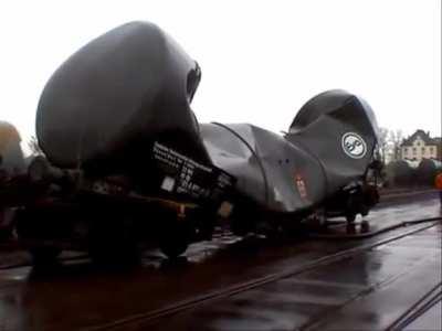 Railroad tank vacuum implosion
