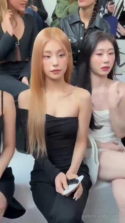 ITZY (WOW 🔥😋😵!!!!)