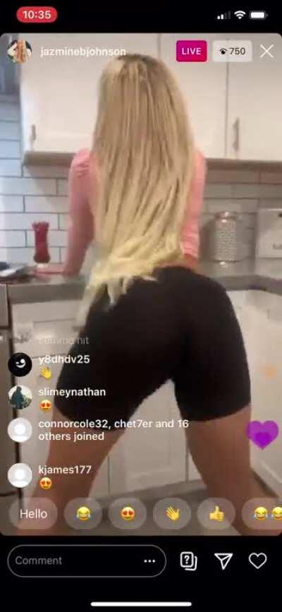 She twerking more on IG than her onlyfans