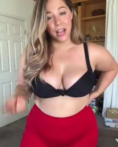 Ellana looking amazing in her latest Instagram video