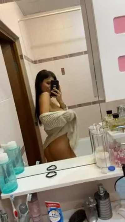 Can I be your favorite girl nice in bed?🥰