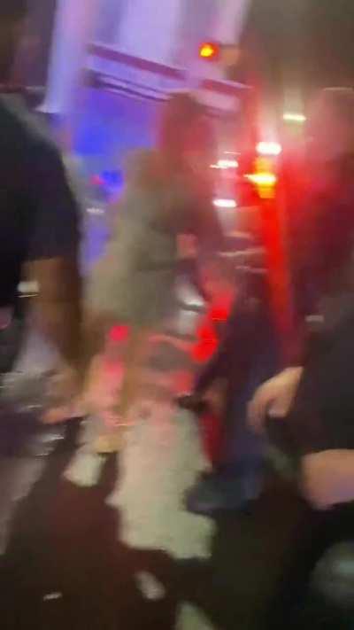 Taking a shit while being arrested is WILD