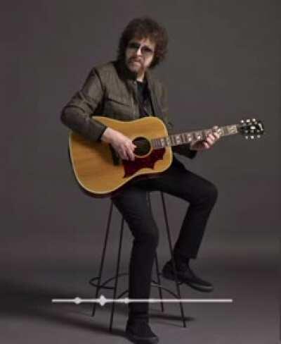 Happy Holidays from Jeff Lynne